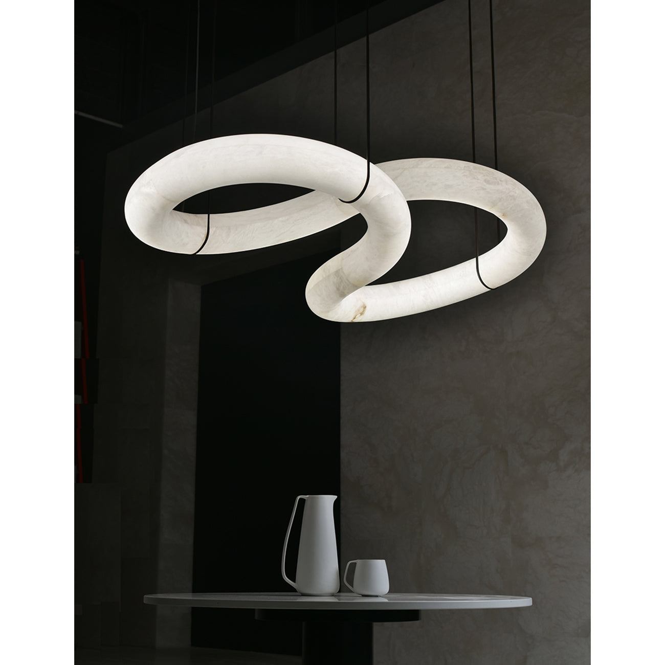 Utalyra Curved Alabaster Pendant Light - Neutralighting