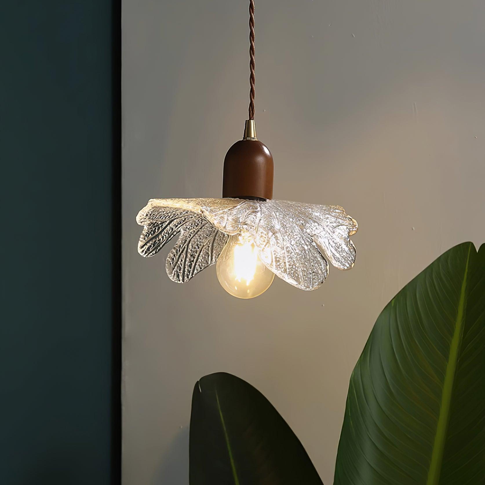 Pendant Lamp Tiffany-Style Glass Floral Shade Art - Neutralighting