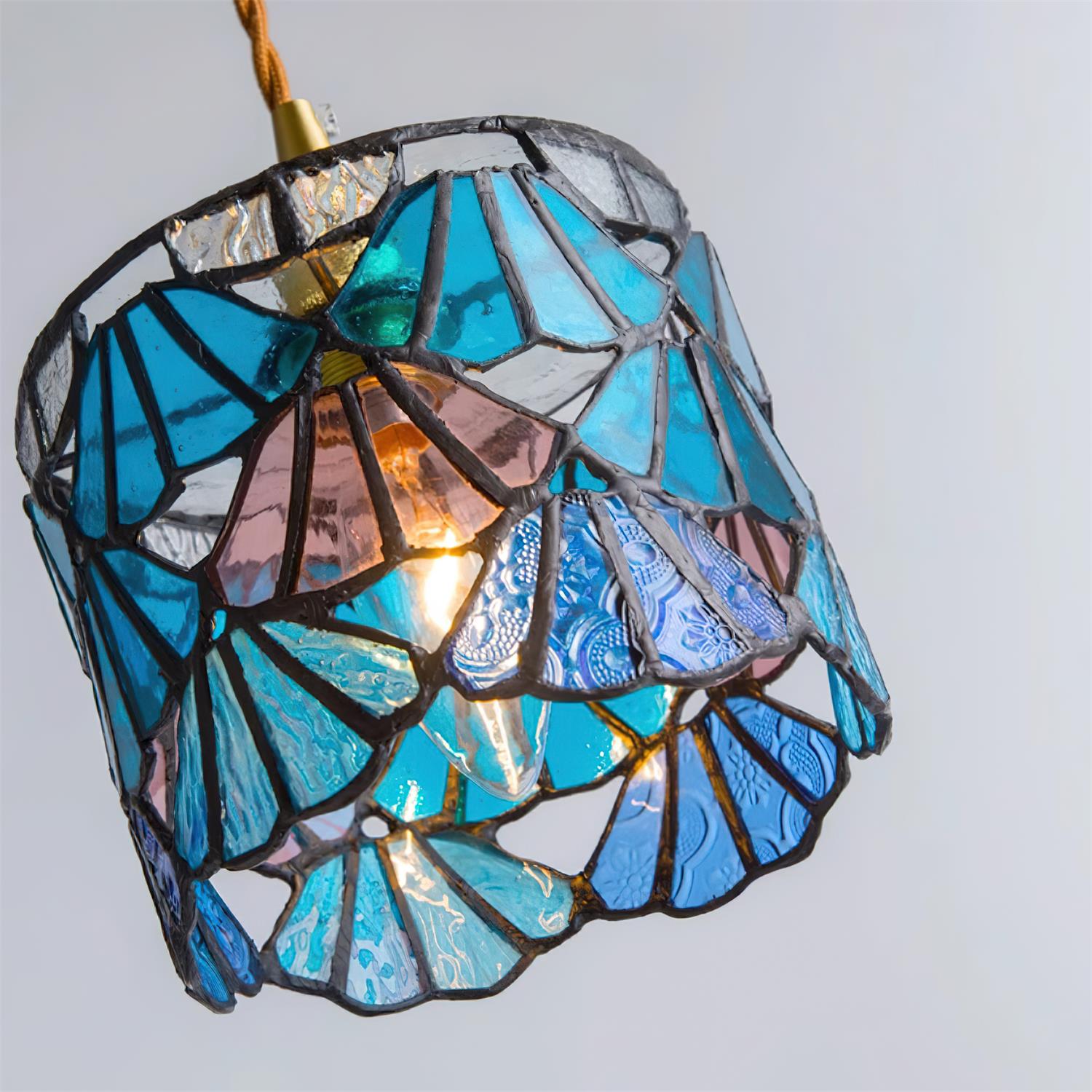 Tiffany Pendant Light Classic Design - Neutralighting