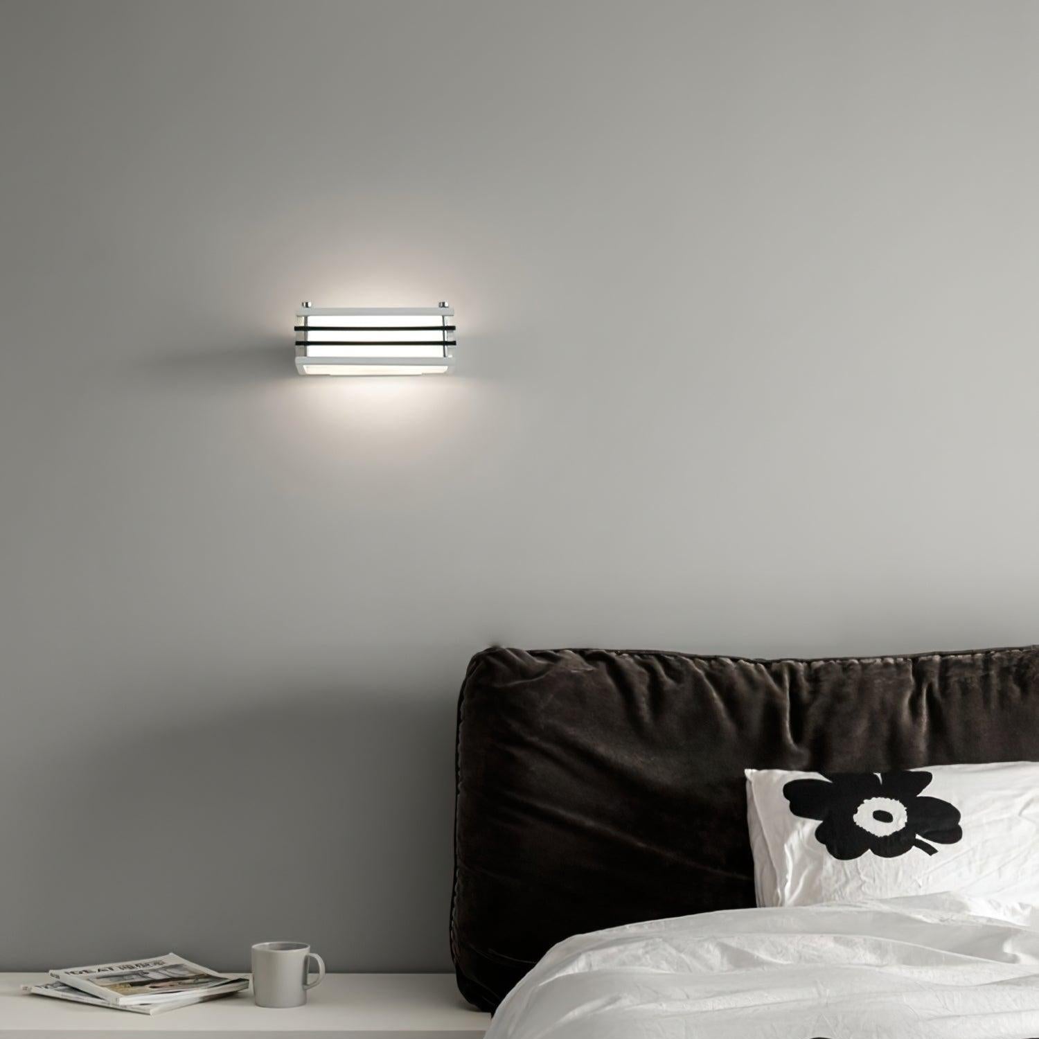 Lyra Minimalist Wall Light - Neutralighting