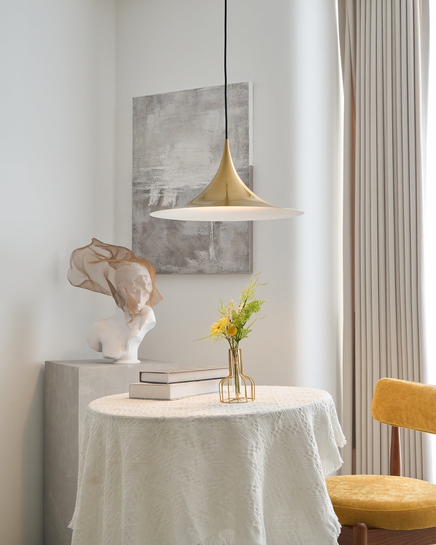 Pendant Lamp Slim Neck and Wide Flare Contemporary Dining - Neutralighting