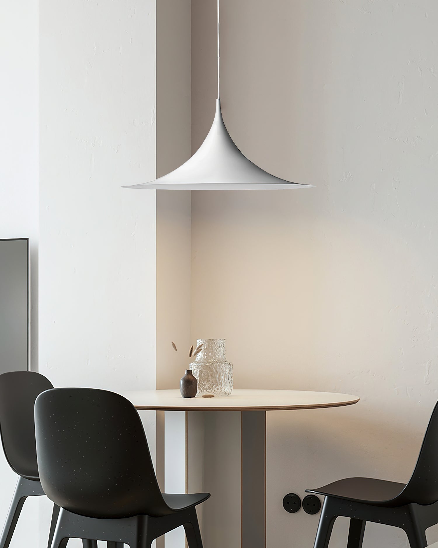 Pendant Lamp Slim Neck and Wide Flare Contemporary Dining - Neutralighting