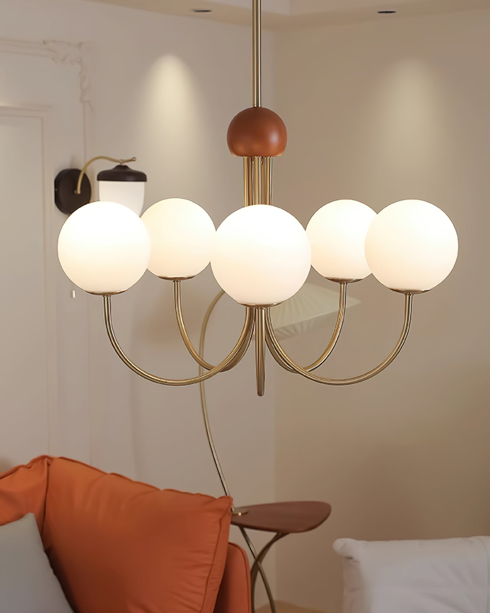 Candil Modern Brass and Globe Glass Chandelier - Neutralighting