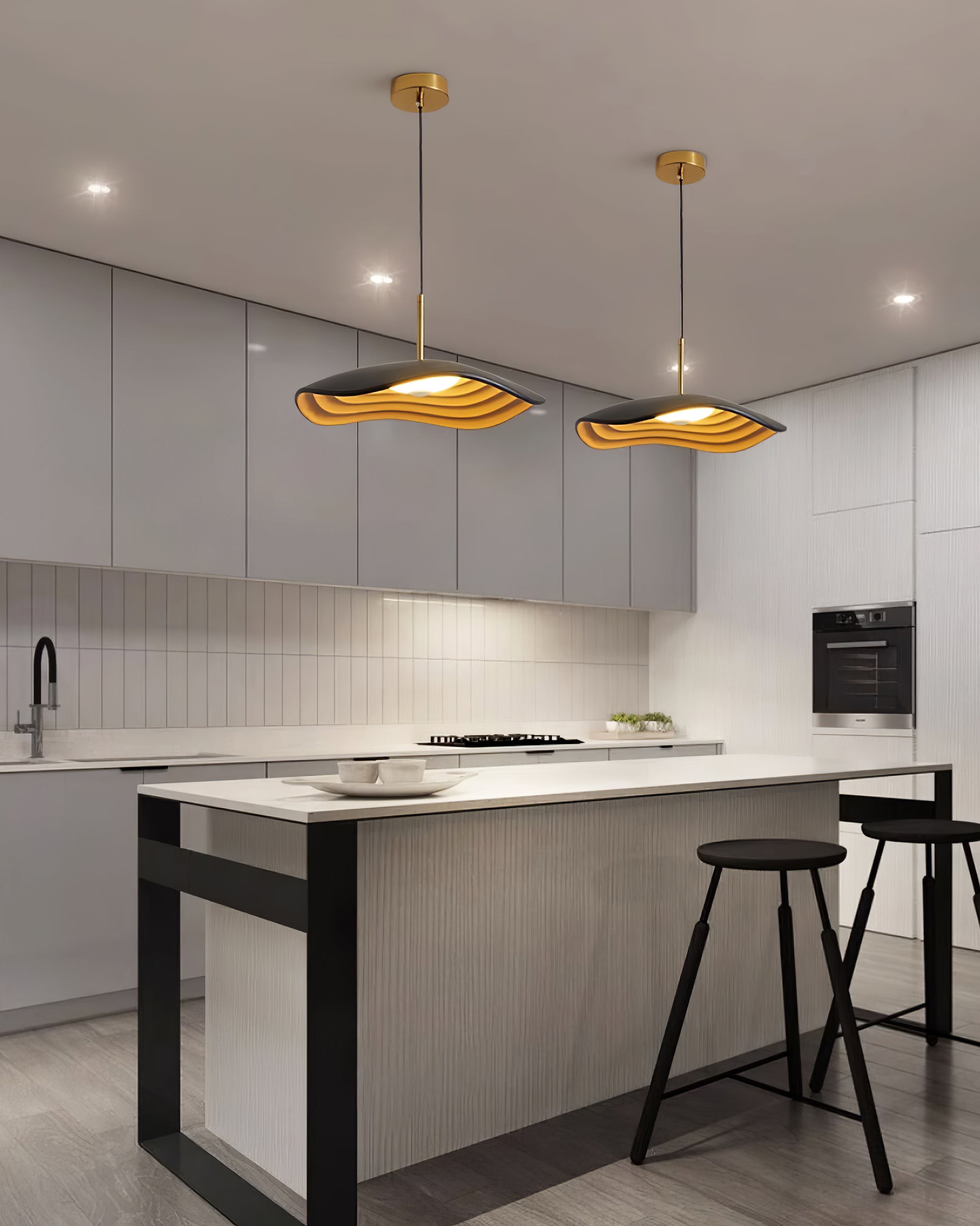 Ovelis Wave Pendant Lamp - Neutralighting