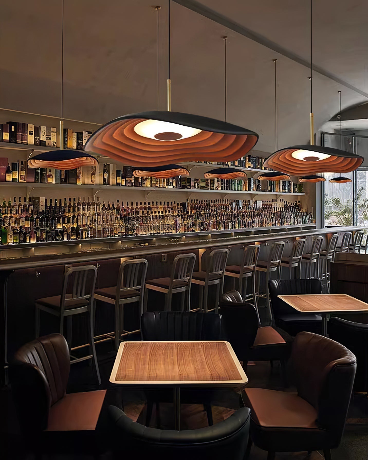 Ovelis Wave Pendant Lamp - Neutralighting