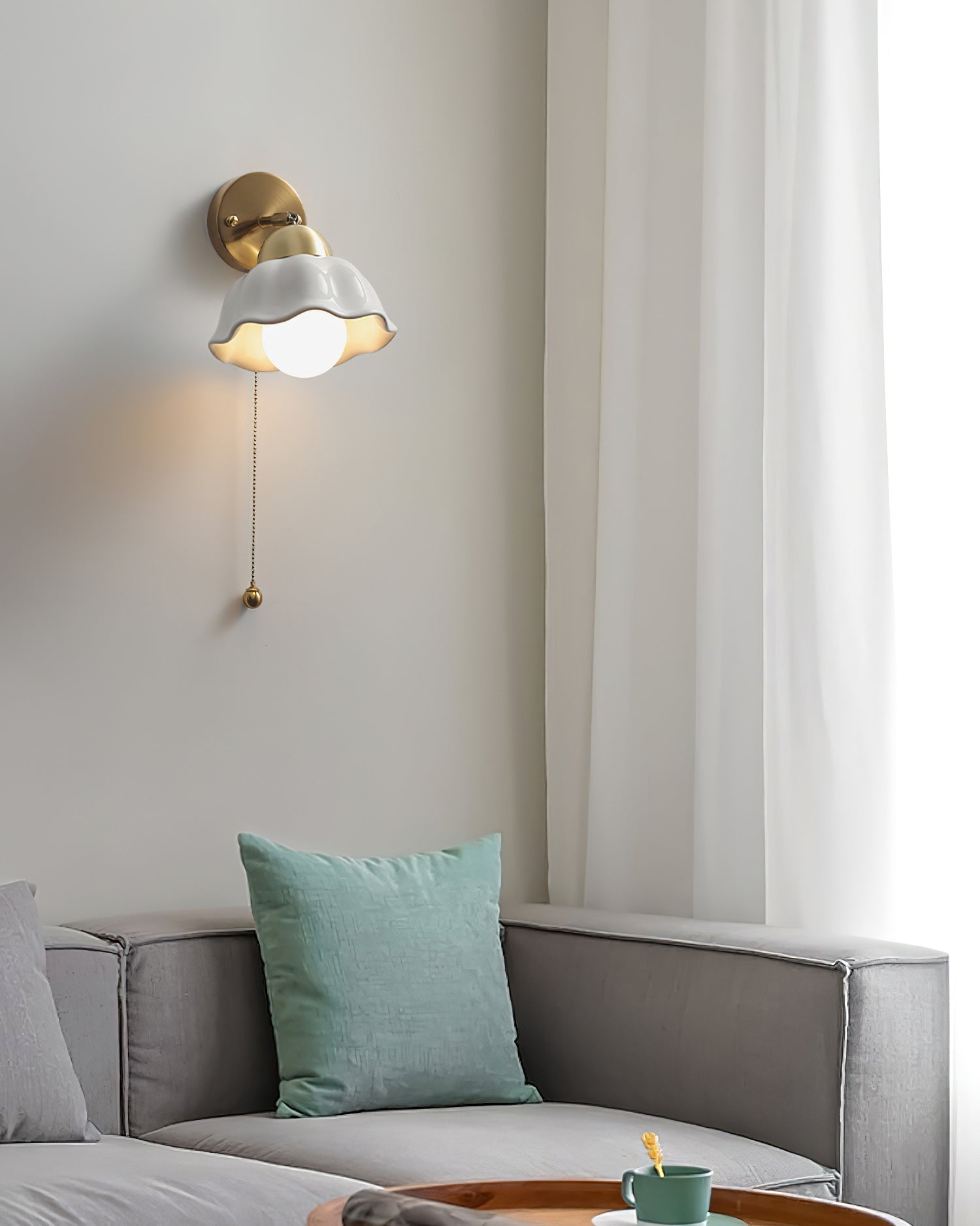 Wall Lamp Brass and Ceramic Wavy Shade Globe Accent Retro Artistic - Neutralighting
