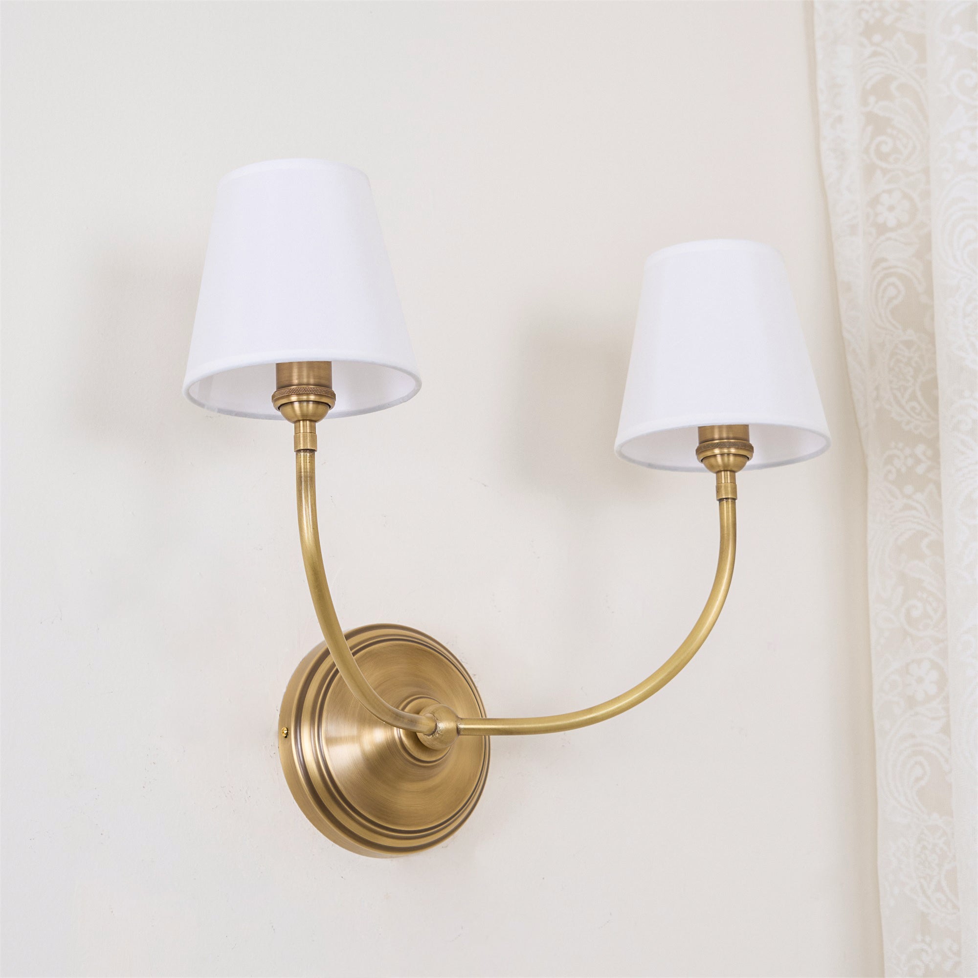 Victor Wall Lamp Black Bronze Fabric - Neutralighting