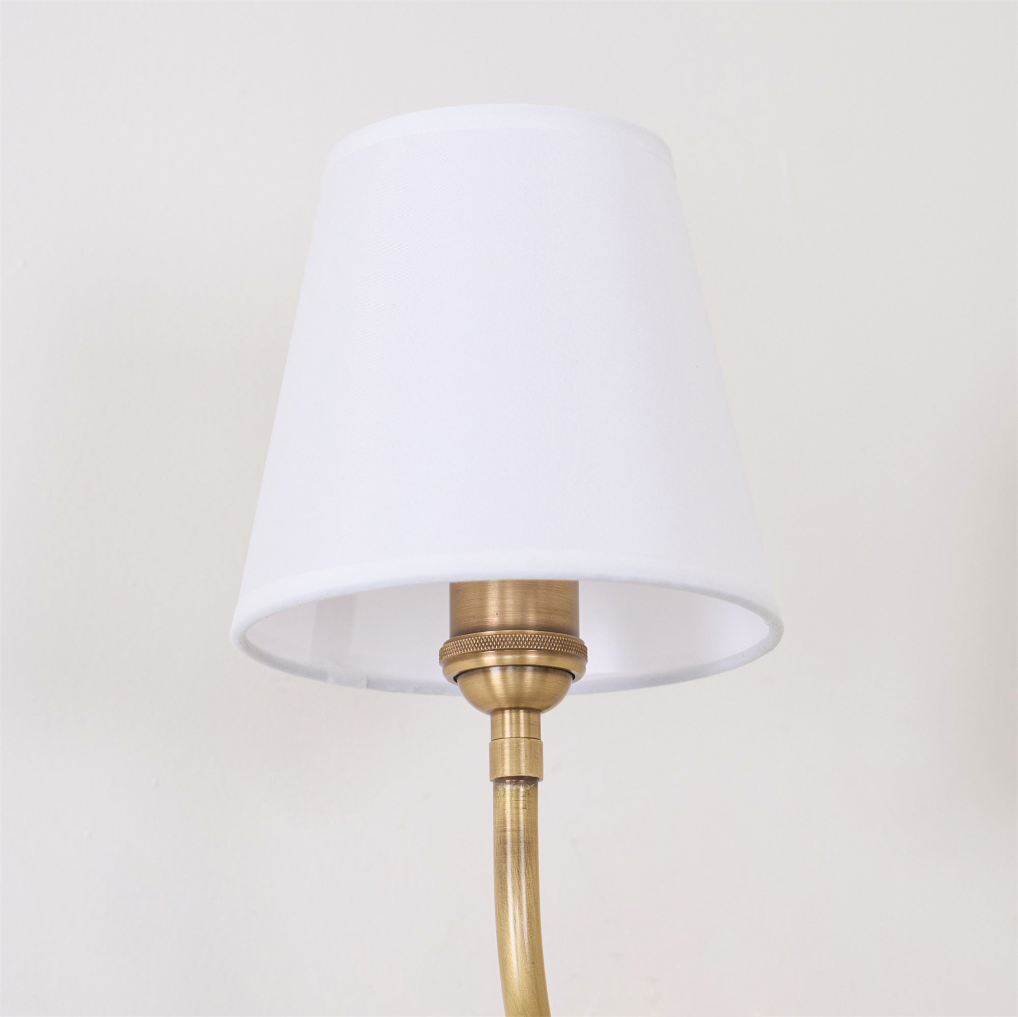 Victor Wall Lamp Black Bronze Fabric - Neutralighting
