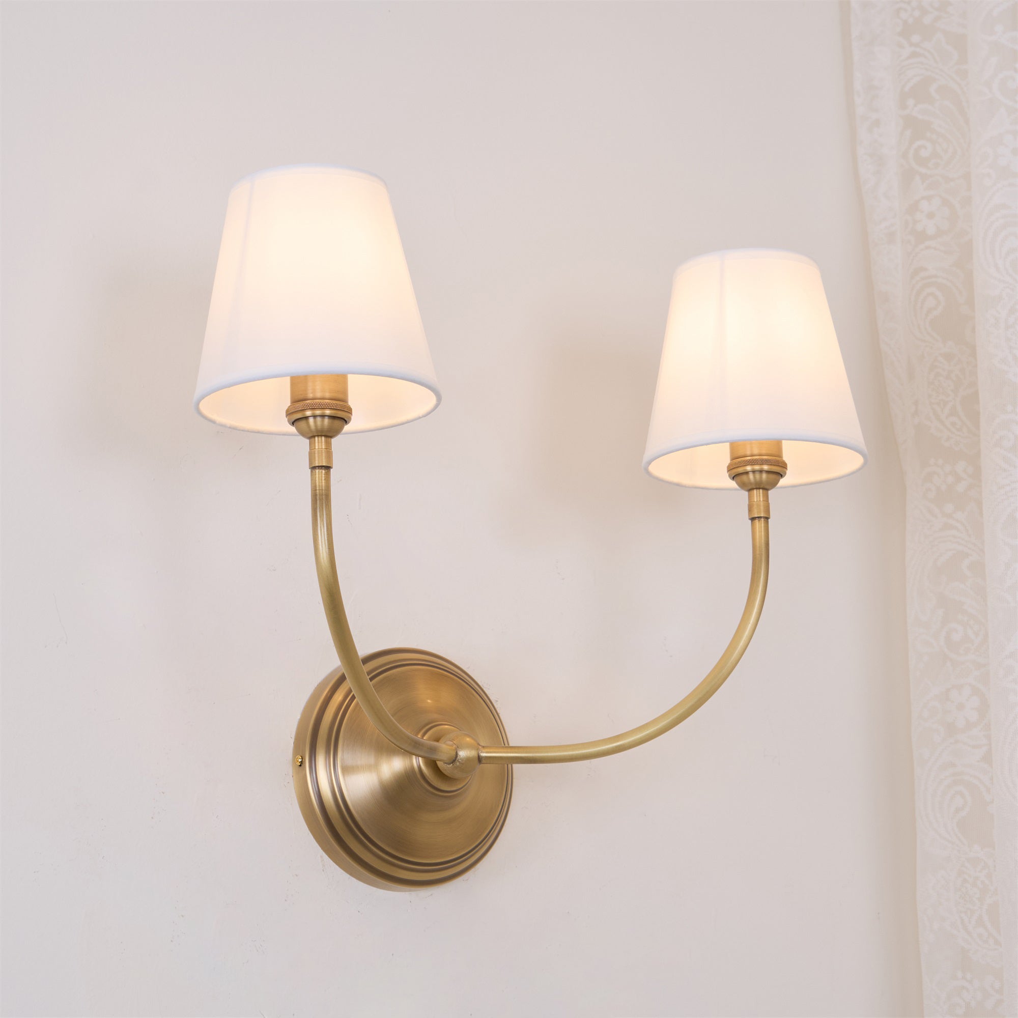 Victor Wall Lamp Black Bronze Fabric - Neutralighting