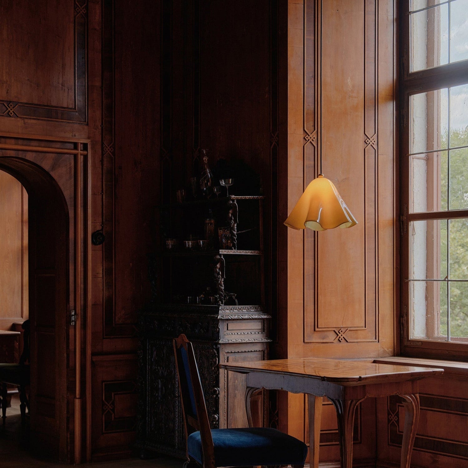 Liora Bell Glass Pendant Light - Neutralighting