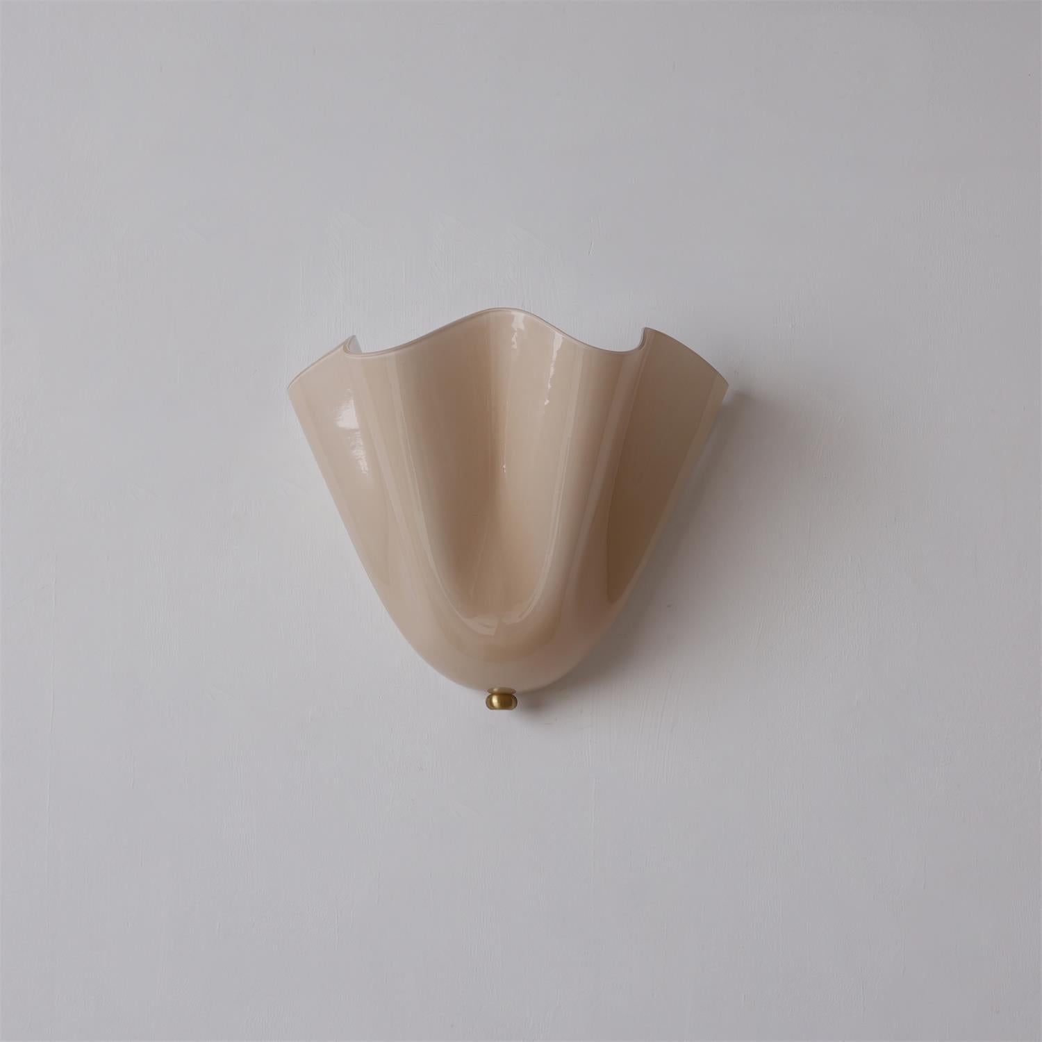 Elara Wall Lamp - Neutralighting