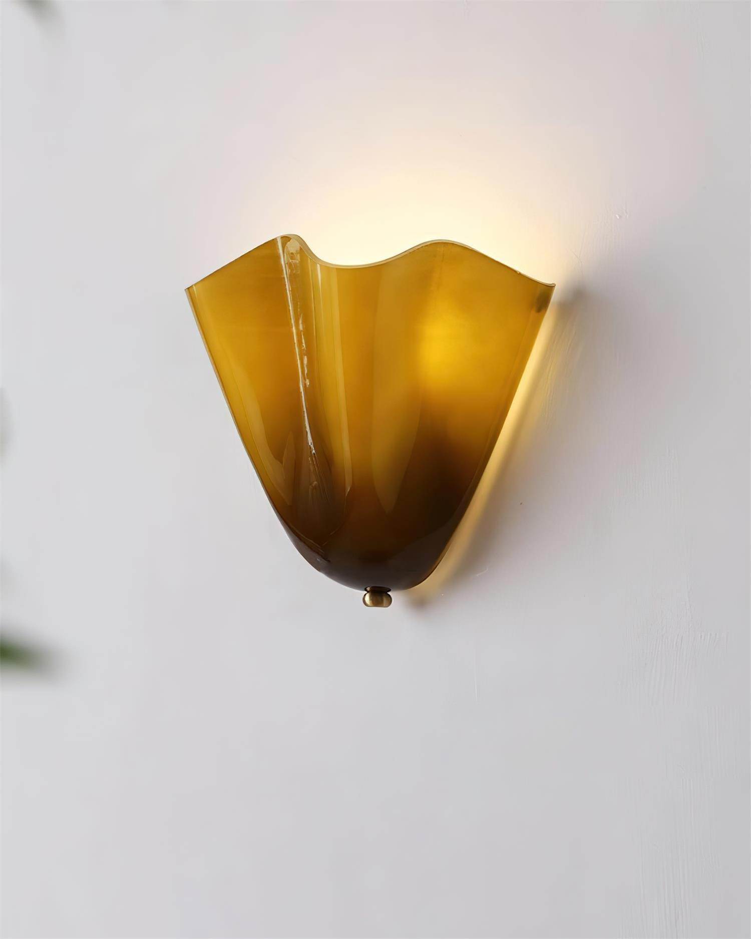 Elara Wall Lamp - Neutralighting