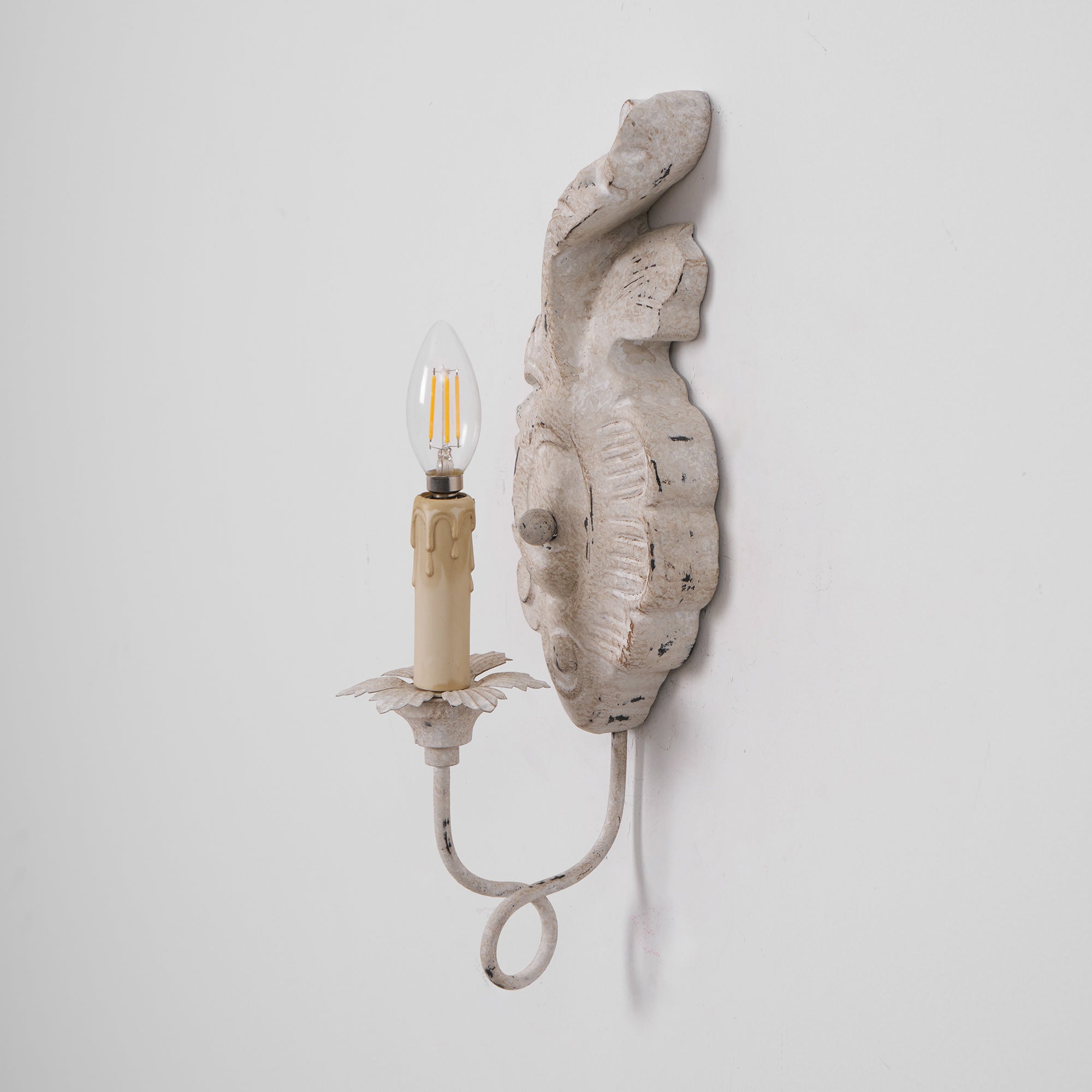 Louis Indoor Wall Lamp Wood - Neutralighting