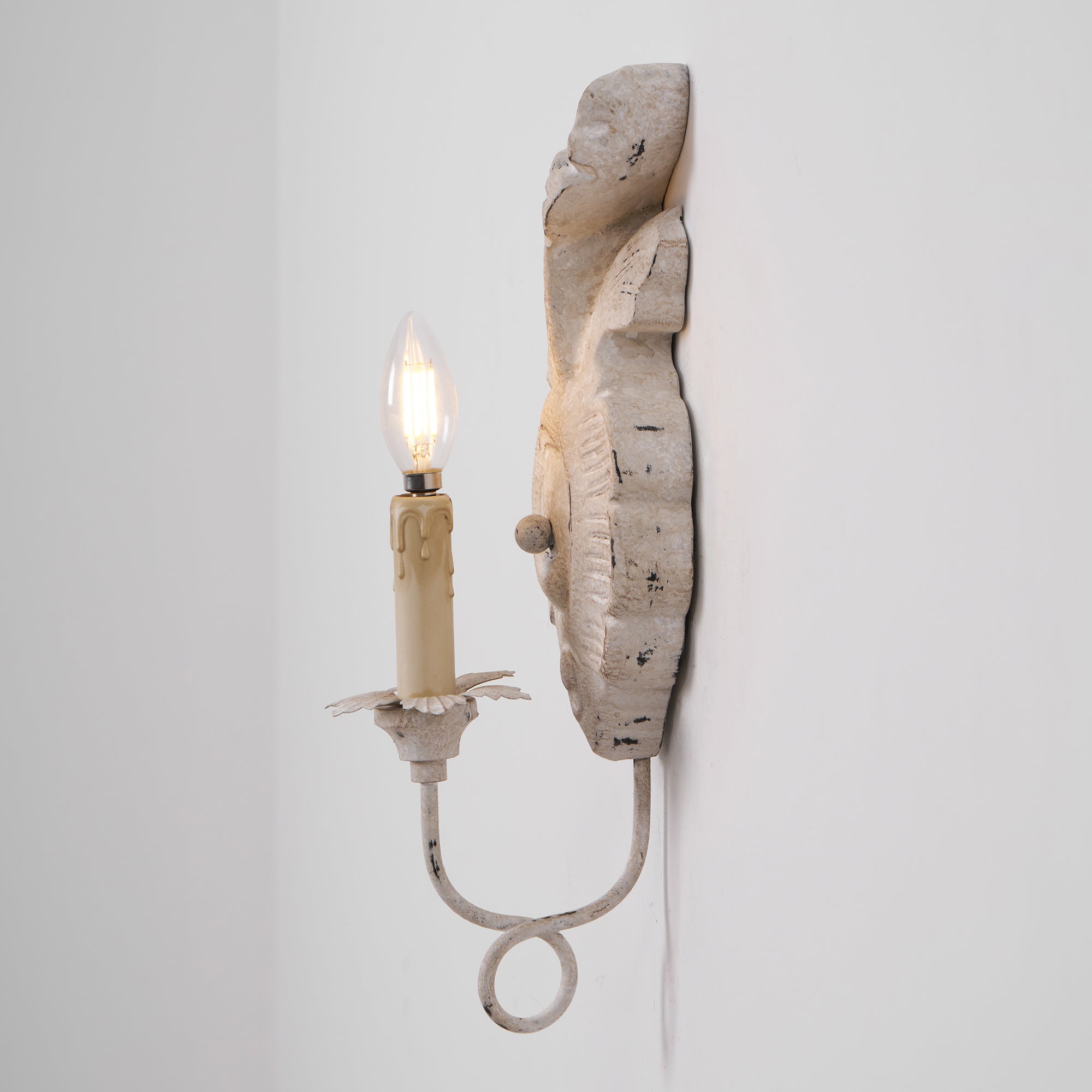 Louis Indoor Wall Lamp Wood - Neutralighting