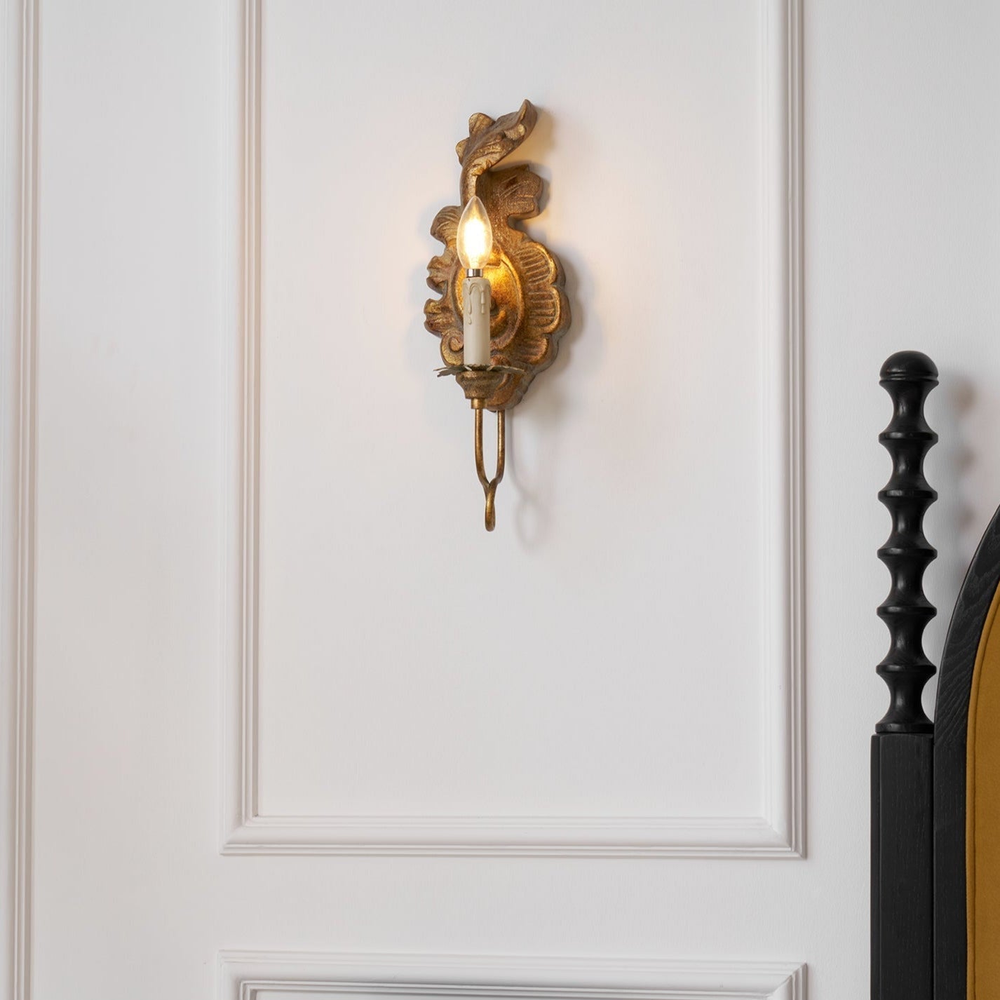 Louis Indoor Wall Lamp Wood - Neutralighting