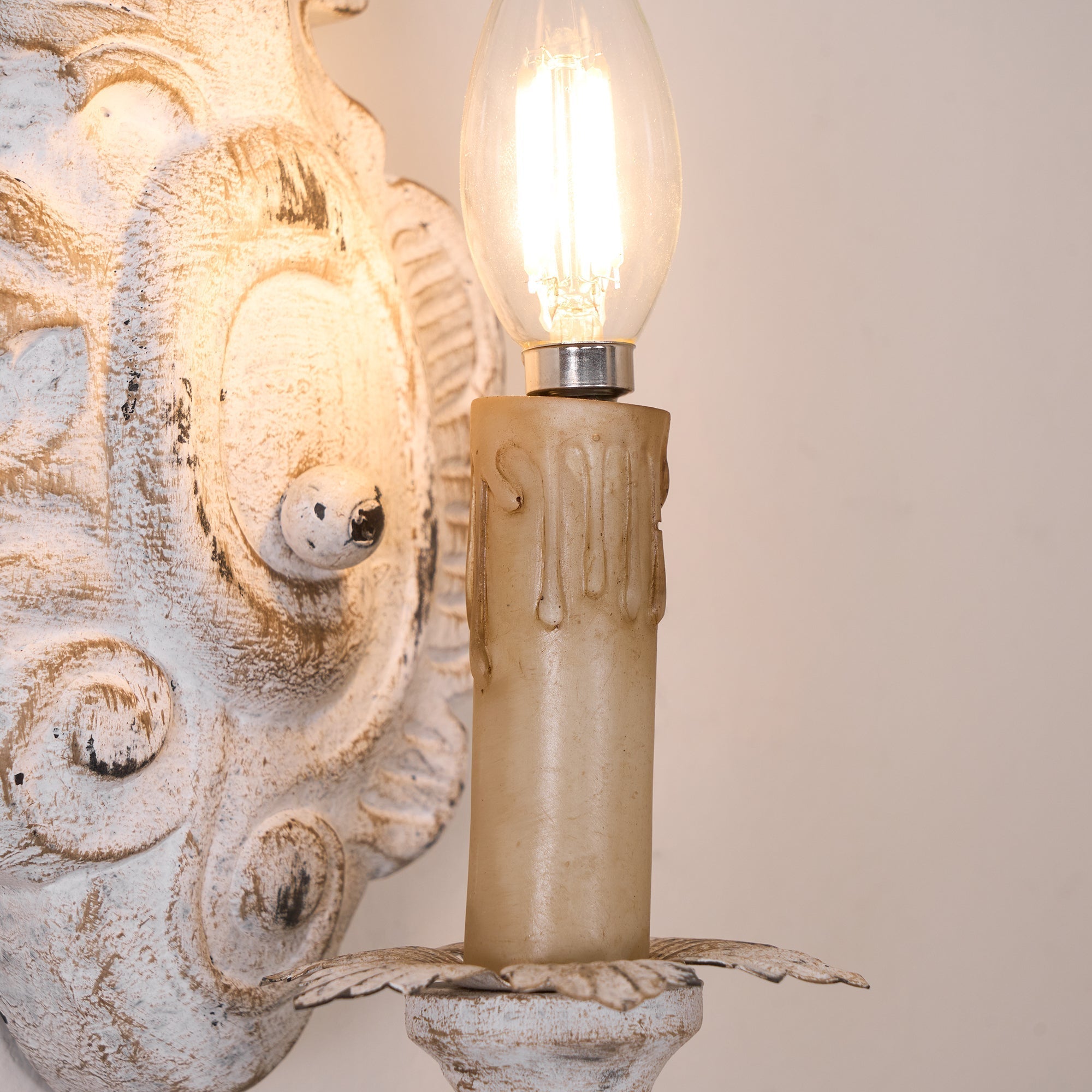 Louis Indoor Wall Lamp Wood - Neutralighting