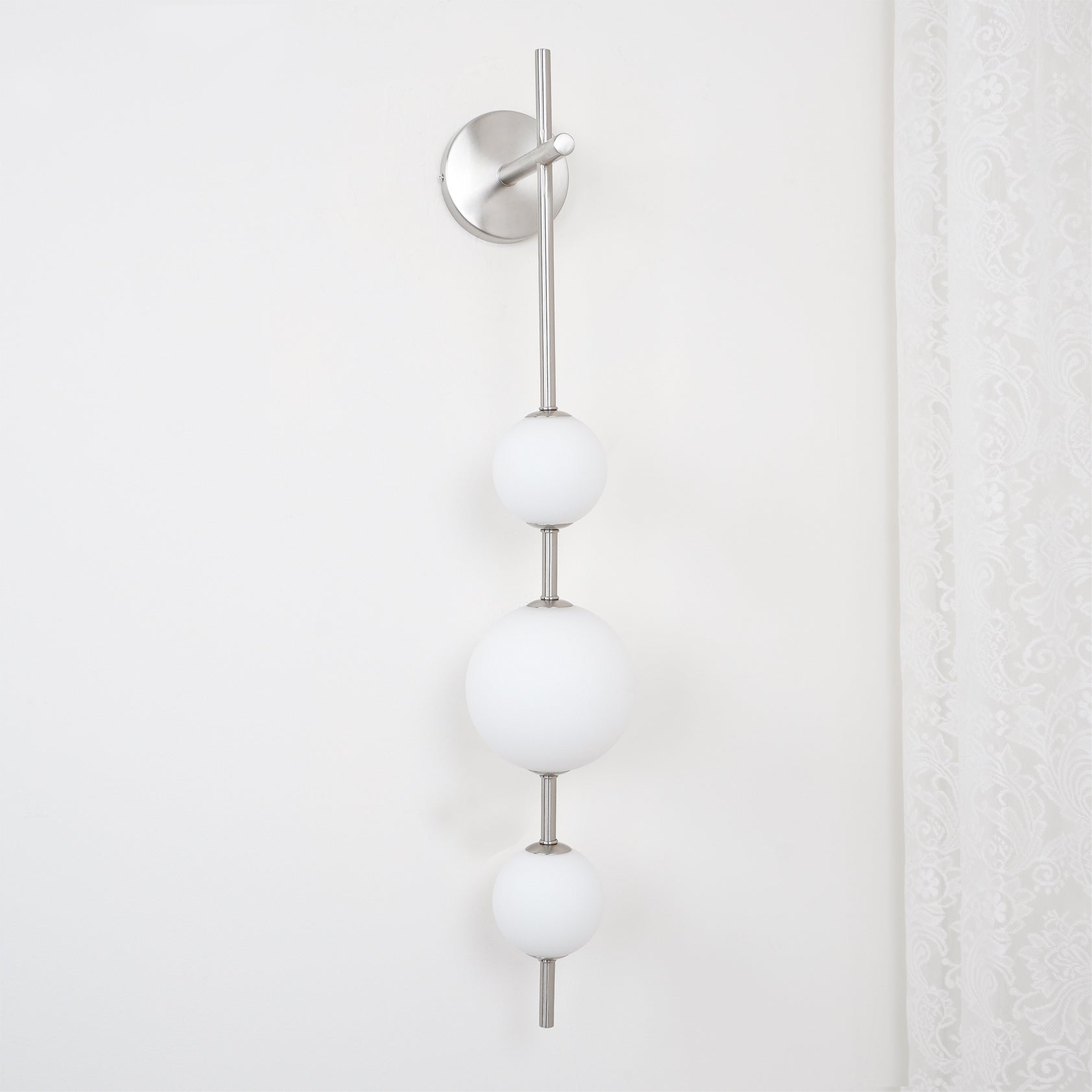 Cerin Vertical Globe Wall Lamp - Neutralighting