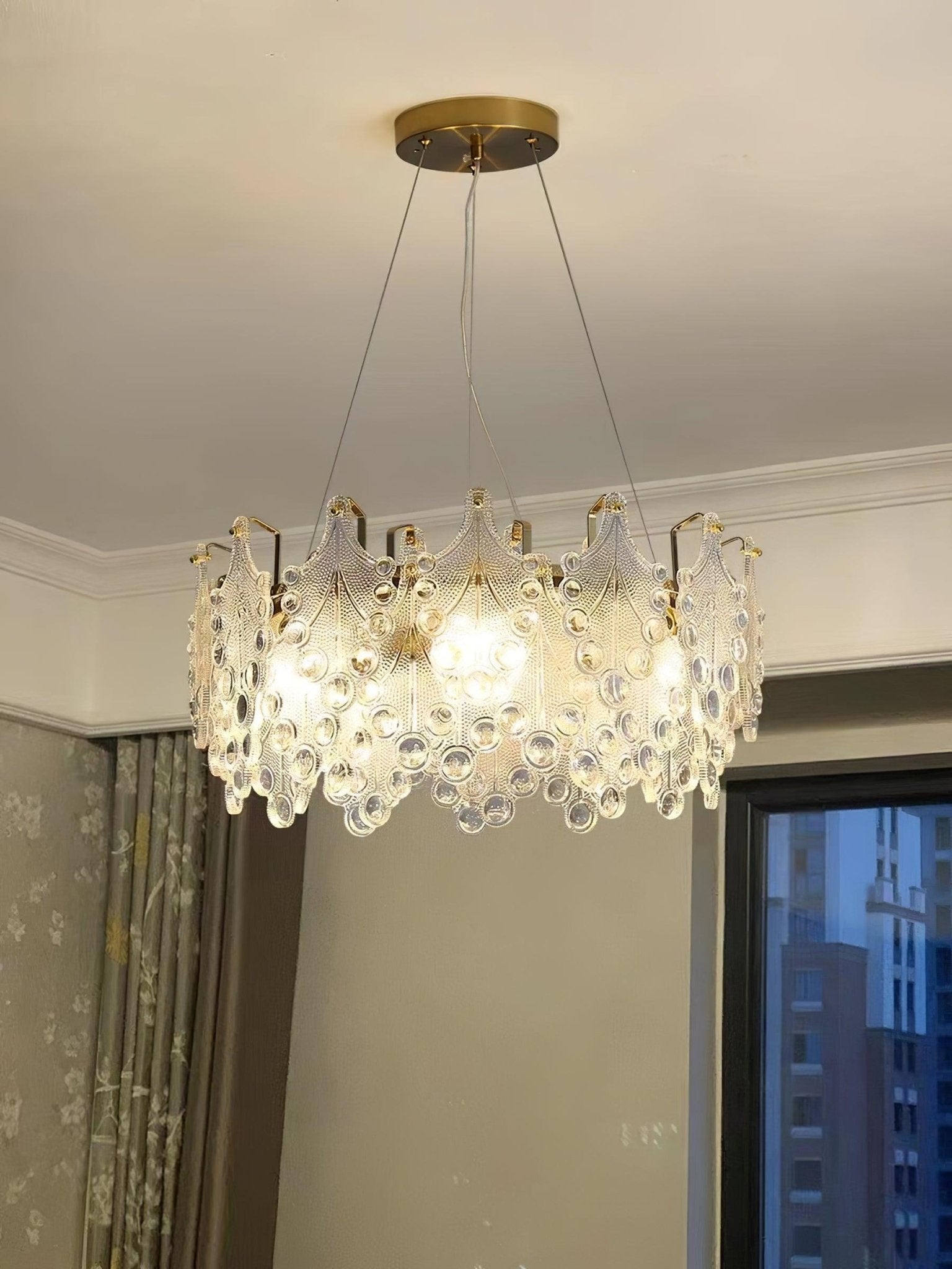 Cisorir Crystal Chandelier - Neutralighting