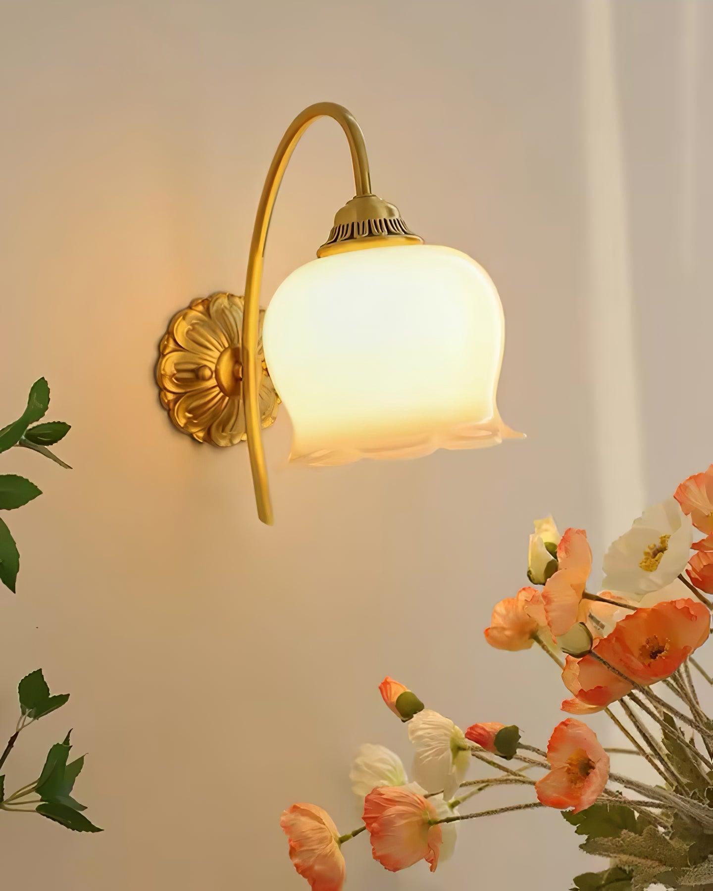 Bellora Vintage Gold Wall Lamp - Neutralighting