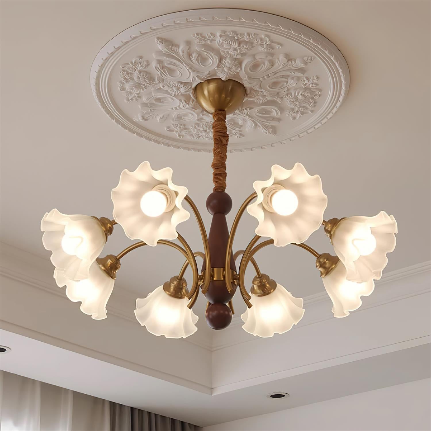 Sorrel Vintage Chandelier - Neutralighting