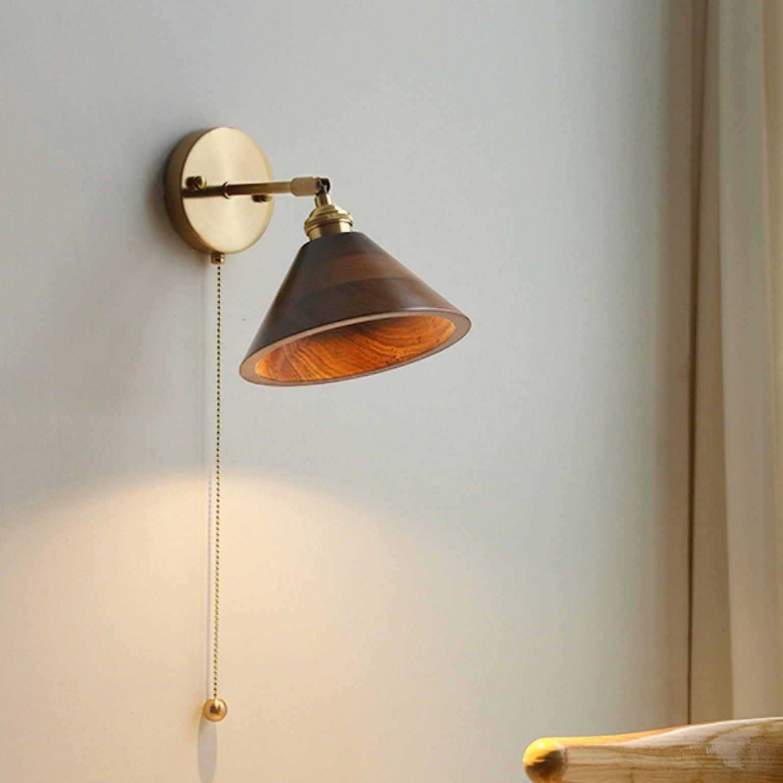 Eira Vintage Pull Chain Switch Wall Lamp - Neutralighting