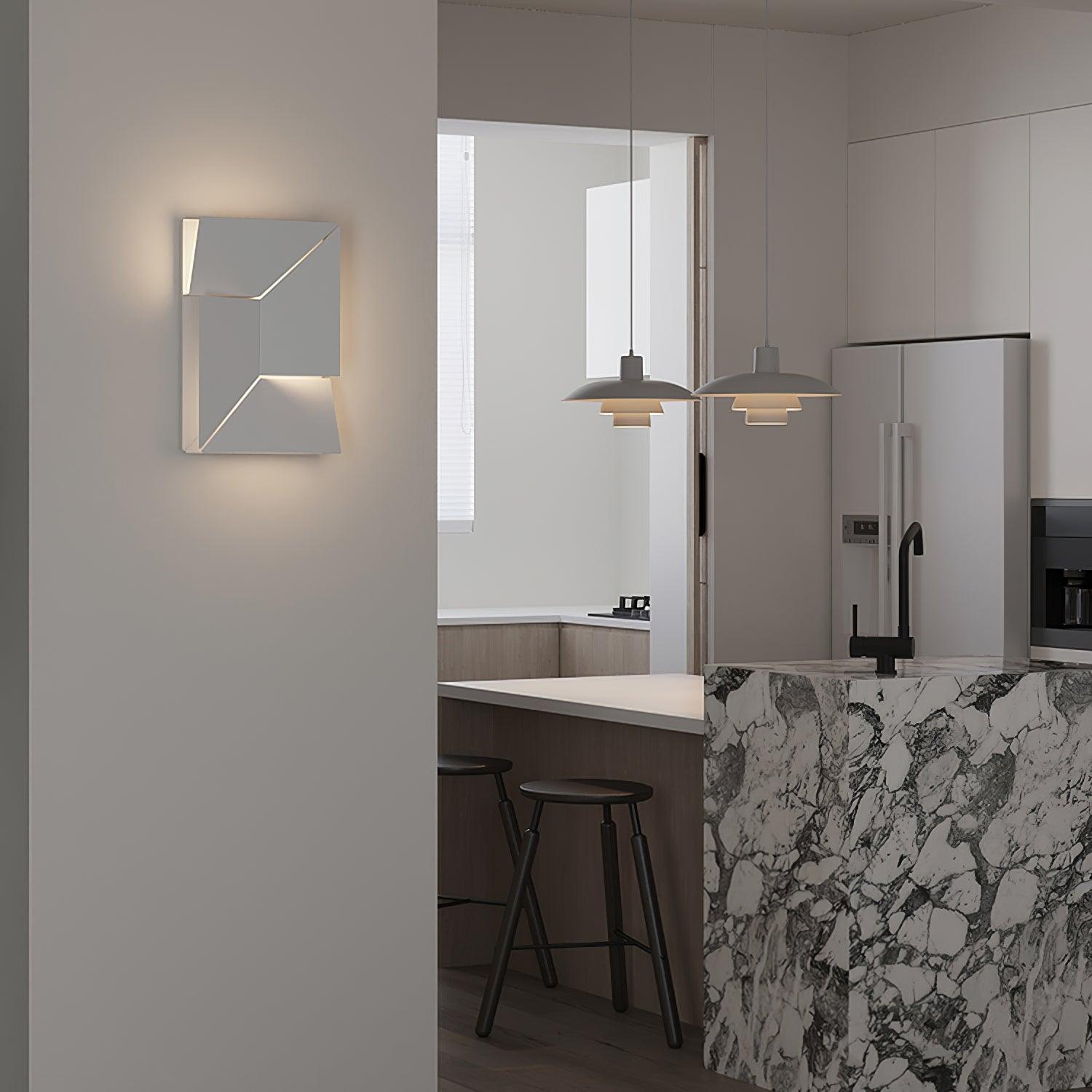 Wall Lamp 3D Geometric Panels Layered Light Art Remote Dimming Modern - Neutralighting