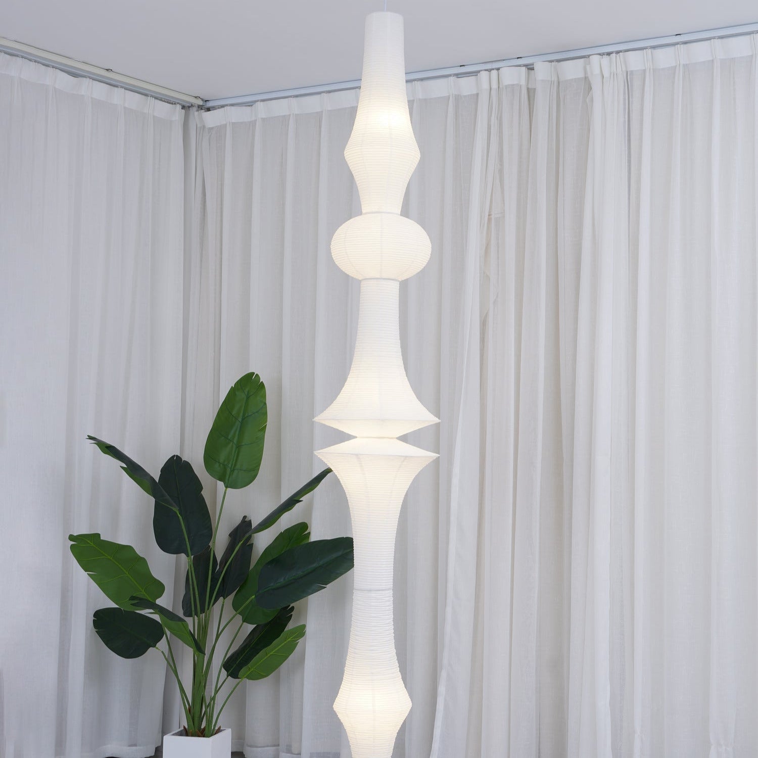Faye Sculptural Paper Vertical Pendant Light - Neutralighting