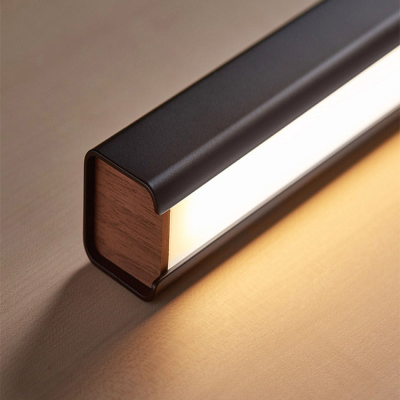 Orva Minimalist Classic Black & White Linear Pendant Light - Neutralighting