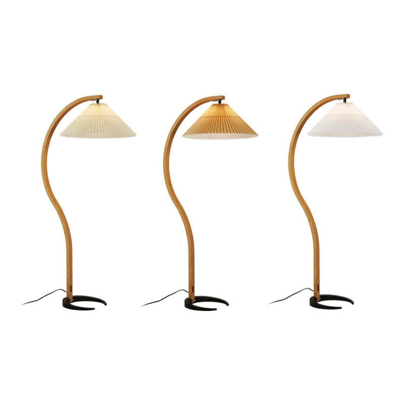 Muto Unique LED Floor Lamp, Wood/Metal, Living Room - Neutralighting