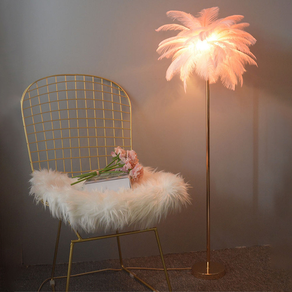 O'Moore Modern Natural Ostrich Feather Gold-plated Floor Lamp - Neutralighting