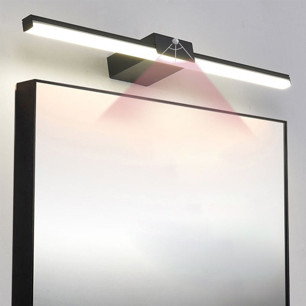 Arisha Minimalist Linear Metal Wall Lamp, Black/White, Bathroom - Neutralighting
