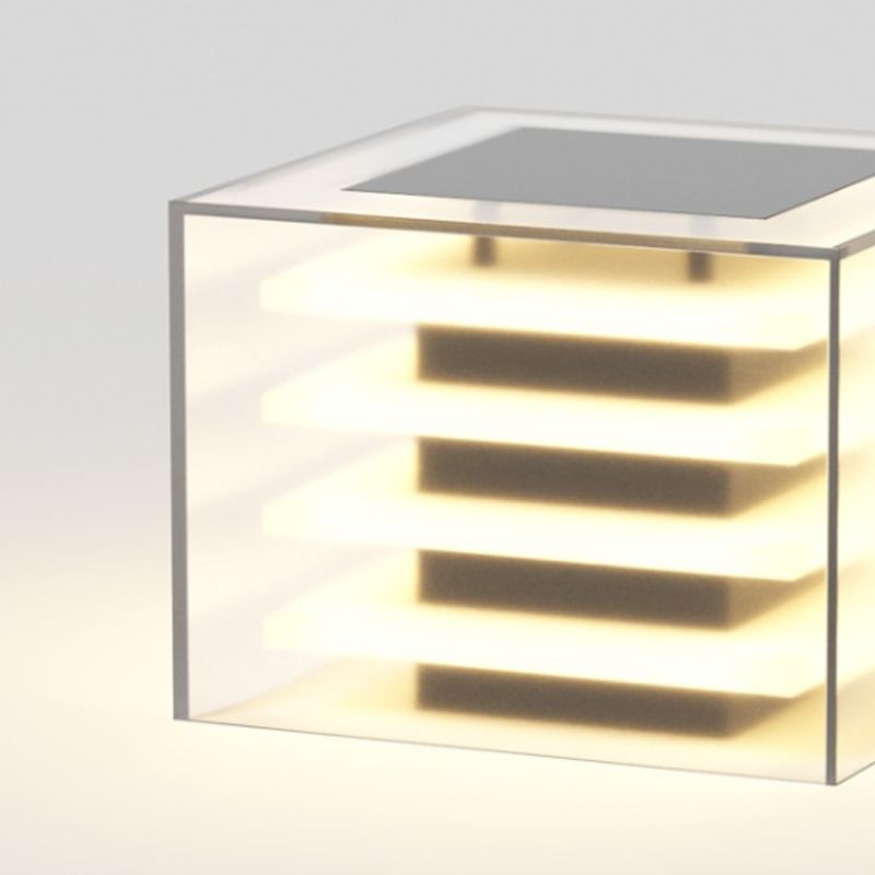 Ray Modern Rectangular Metal Acrylic Outdoor Solar Lamp, Black - Neutralighting