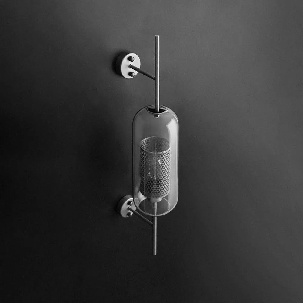 Kiri Industrial Classy Global Clear Glass Wall Lamp - Neutralighting