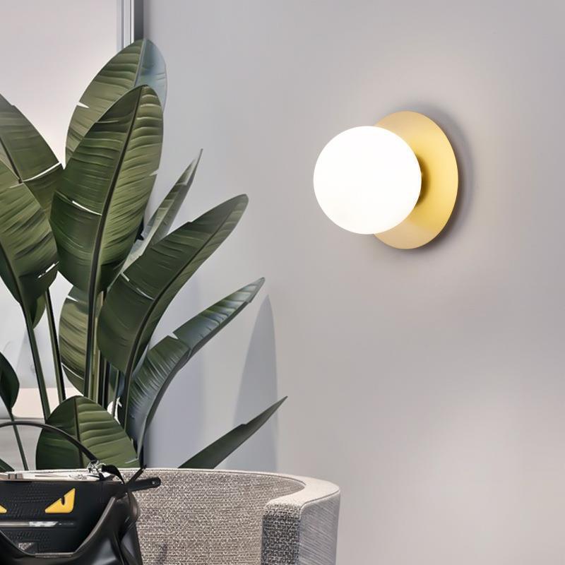 Melo Wall Lamp Chic Sphere Glass - Neutralighting