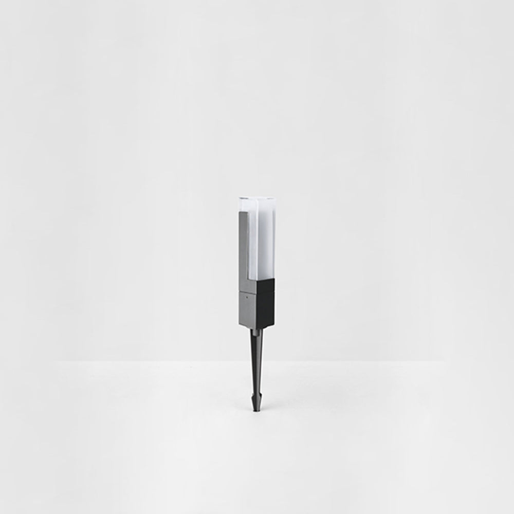 Ray Modern Metal Solar Outdoor Path Light, Black - Neutralighting