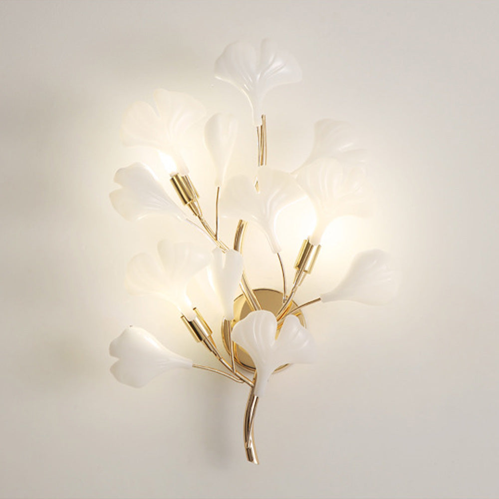Olivia Decorative Flower in Golden White Ceramic Wall Lamp - Neutralighting